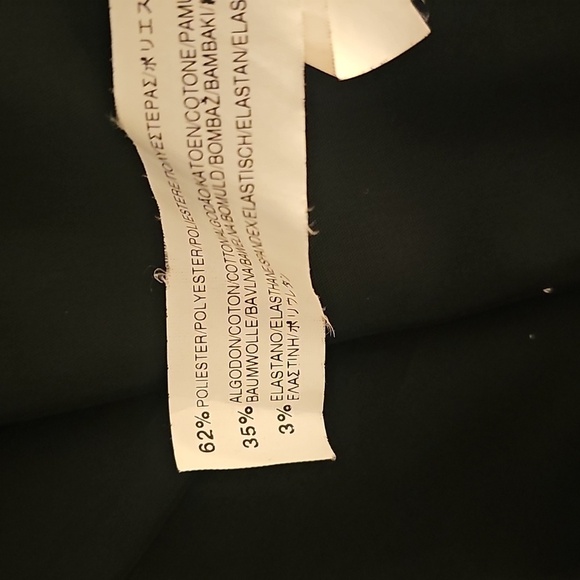 Zara Fitted, Ruffled/Pleated Cotton Blend, Women's  Black Bolero Jacket, Size 2P - Picture 9 of 9